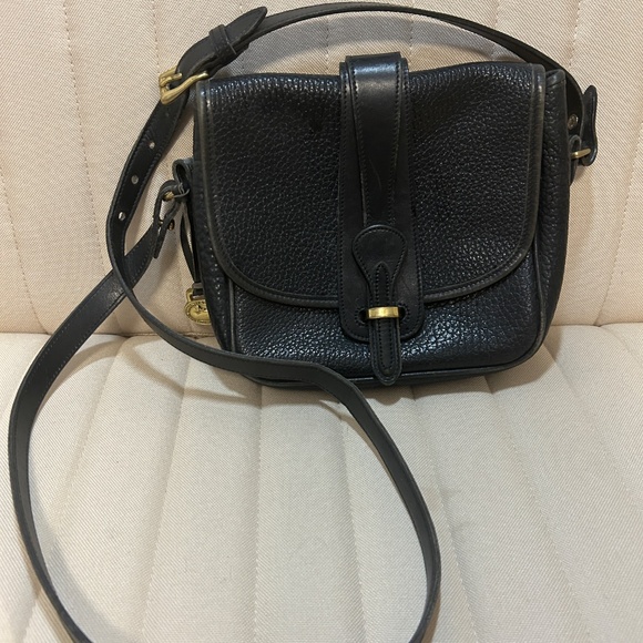 Vintage Dooney & Bourke Saddle Black - Picture 1 of 10